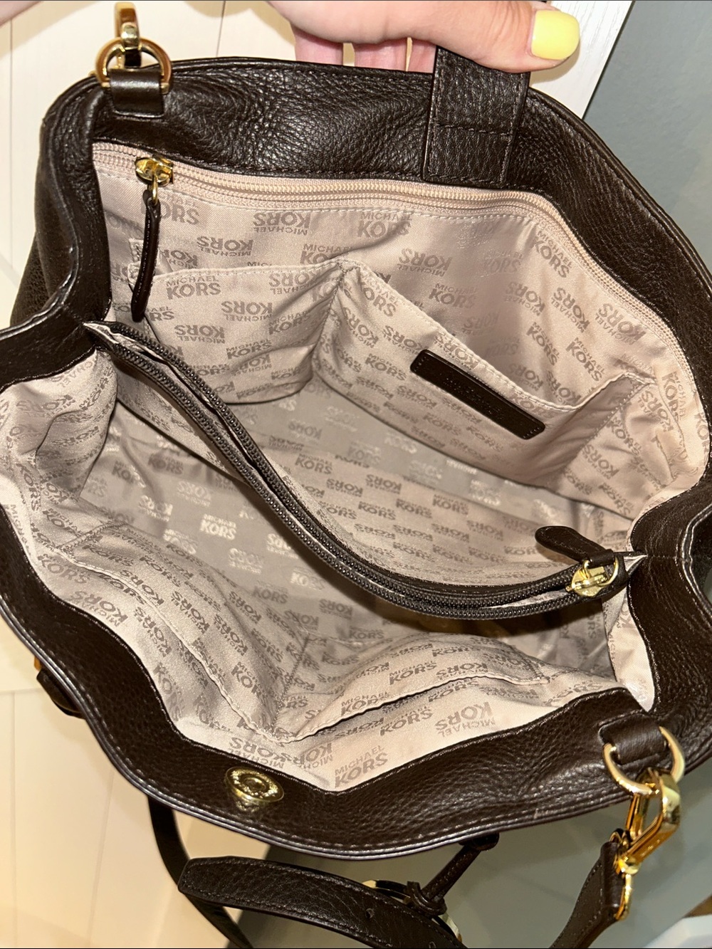 *on hold* MICHAEL KORS Sutton Top Handle Satchel Handbag Saffiano Leather Brow - Picture 7 of 10
